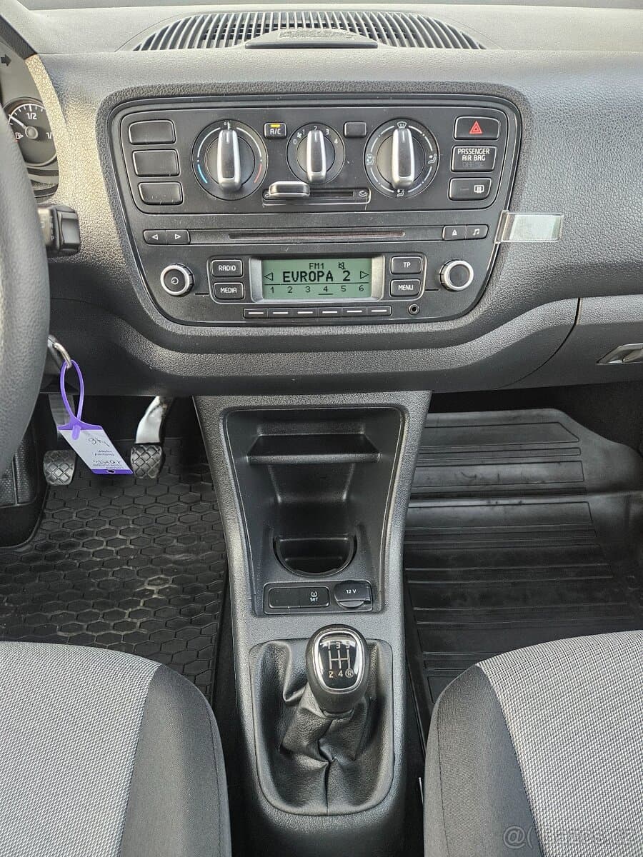 2015 Škoda CITIGO - 11
