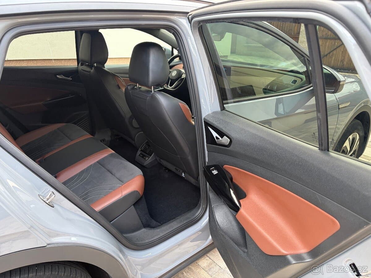 2021 Volkswagen ID.4 - 11