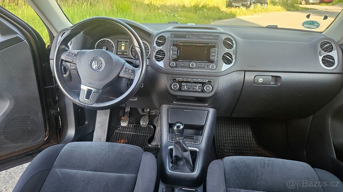 Volkswagen TIGUAN - 11