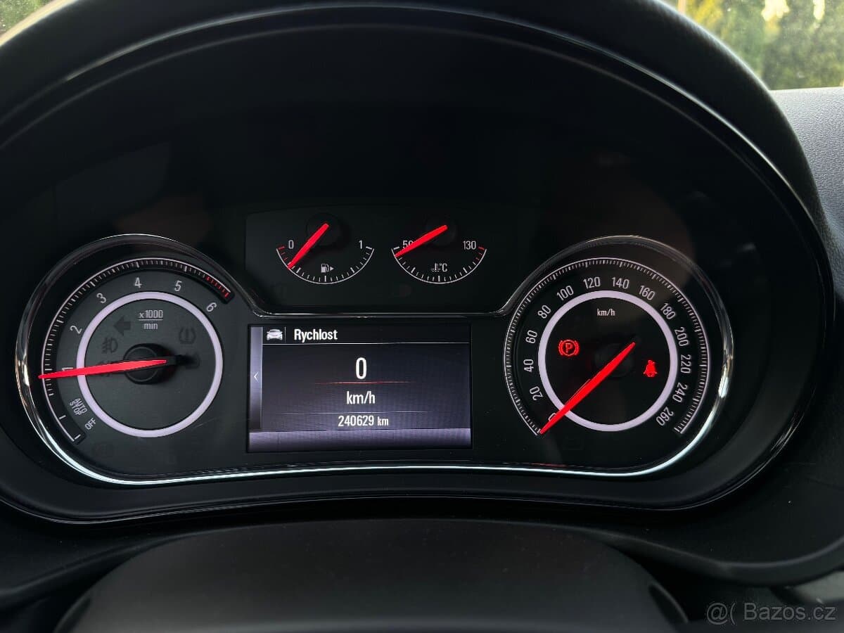 2014 Opel INSIGNIA - 11