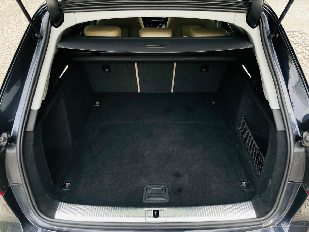 2016 Audi A4 - 11