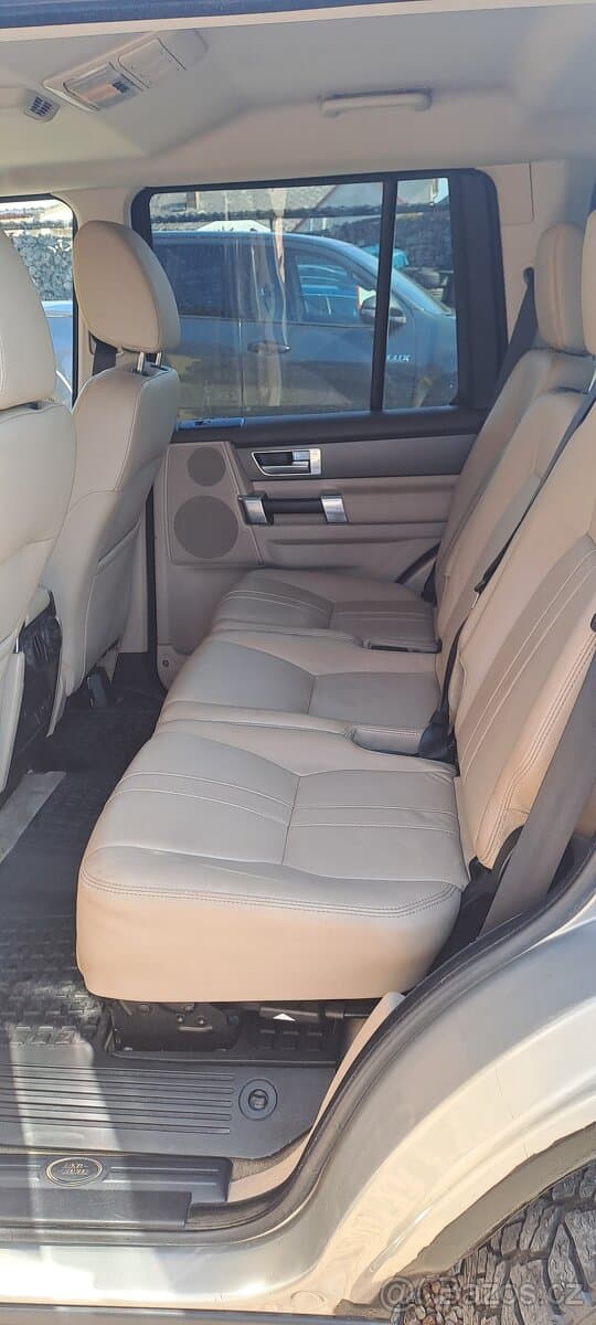2011 Land Rover DISCOVERY - 11