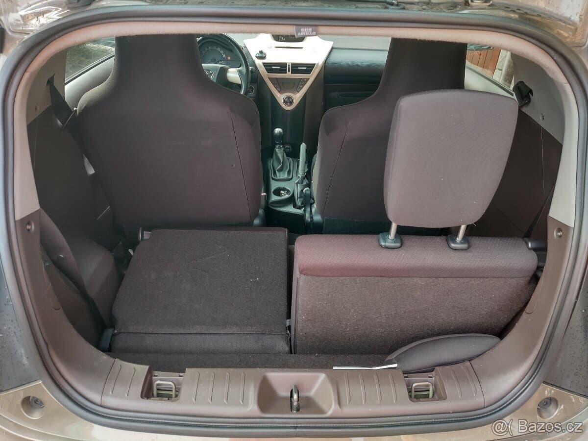 2010 Toyota OSTATNÍ - 11