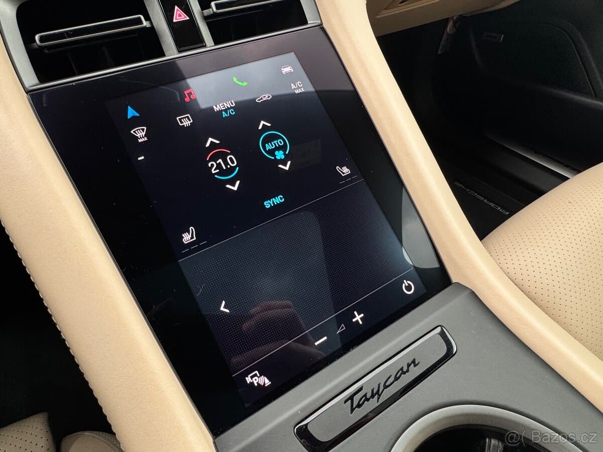 2021 Porsche TAYCAN - 11