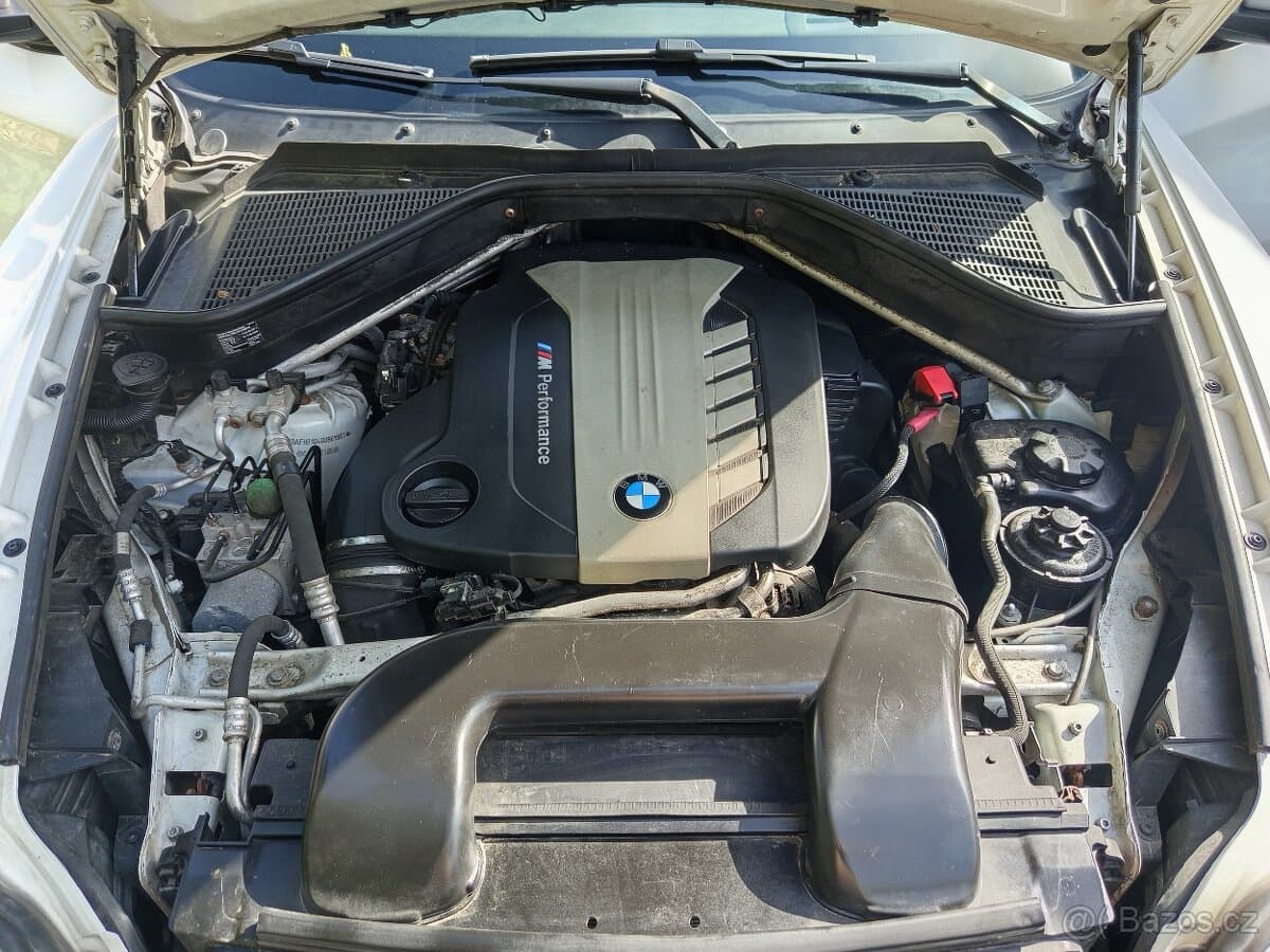 2013 BMW X6 - 11
