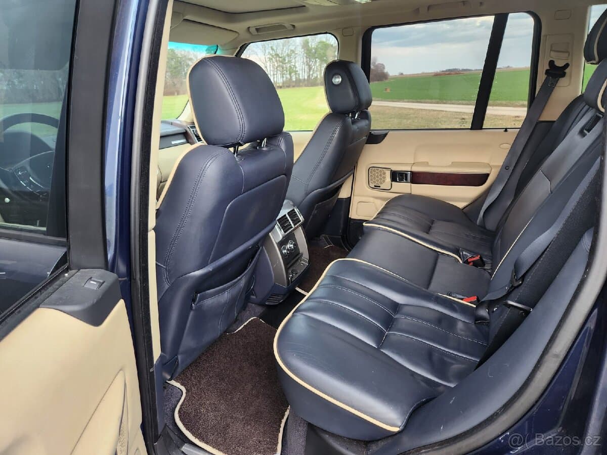 2010 Land Rover RANGE ROVER - 11