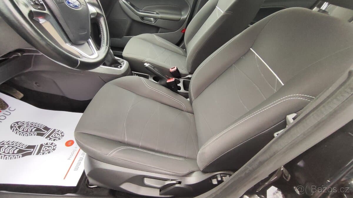 2015 Ford FIESTA - 11