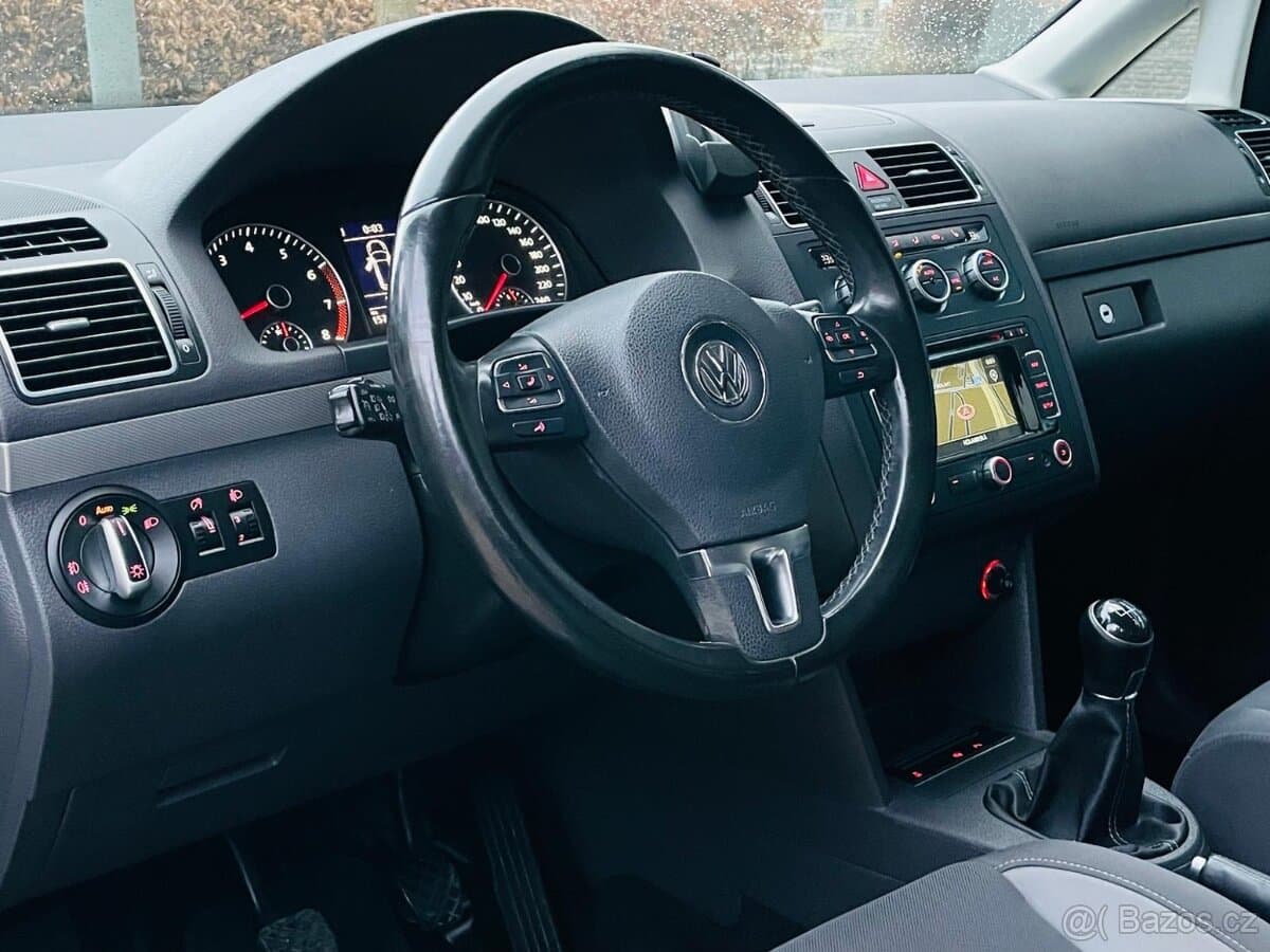 2013 Volkswagen TOURAN - 11