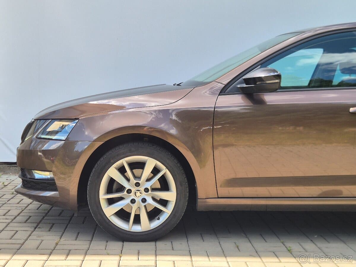 2019 Škoda OCTAVIA - 11