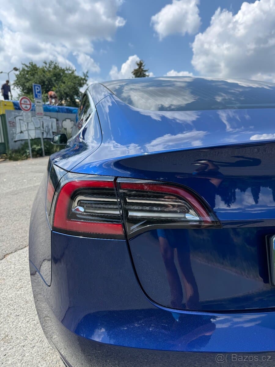 2019 Tesla MODEL 3 - 11