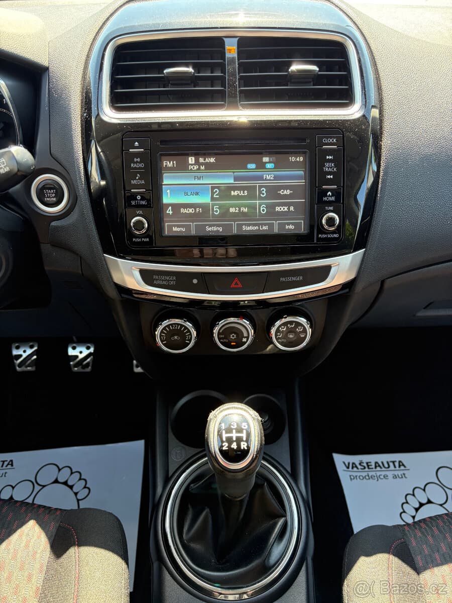 2017 Mitsubishi ASX - 11