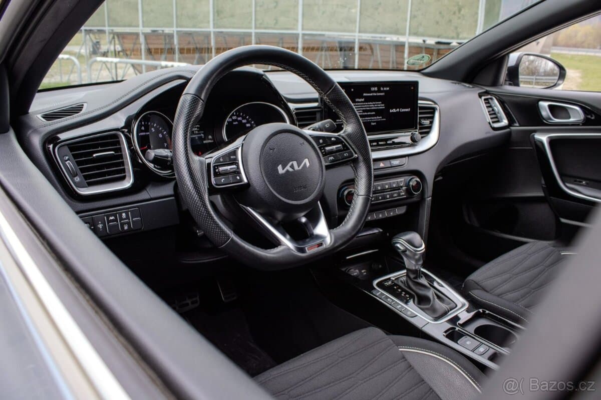 2022 Kia PROCEED - 11