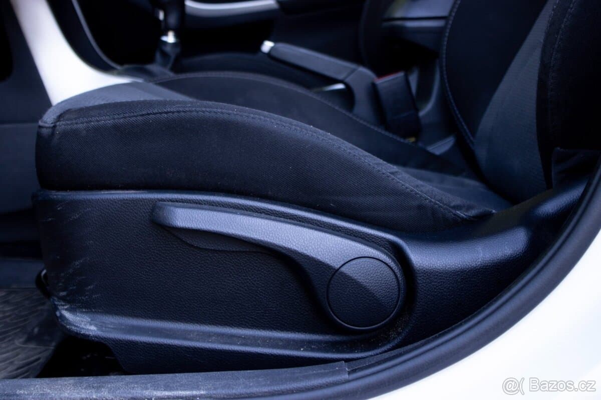 2013 Hyundai i30 - 11