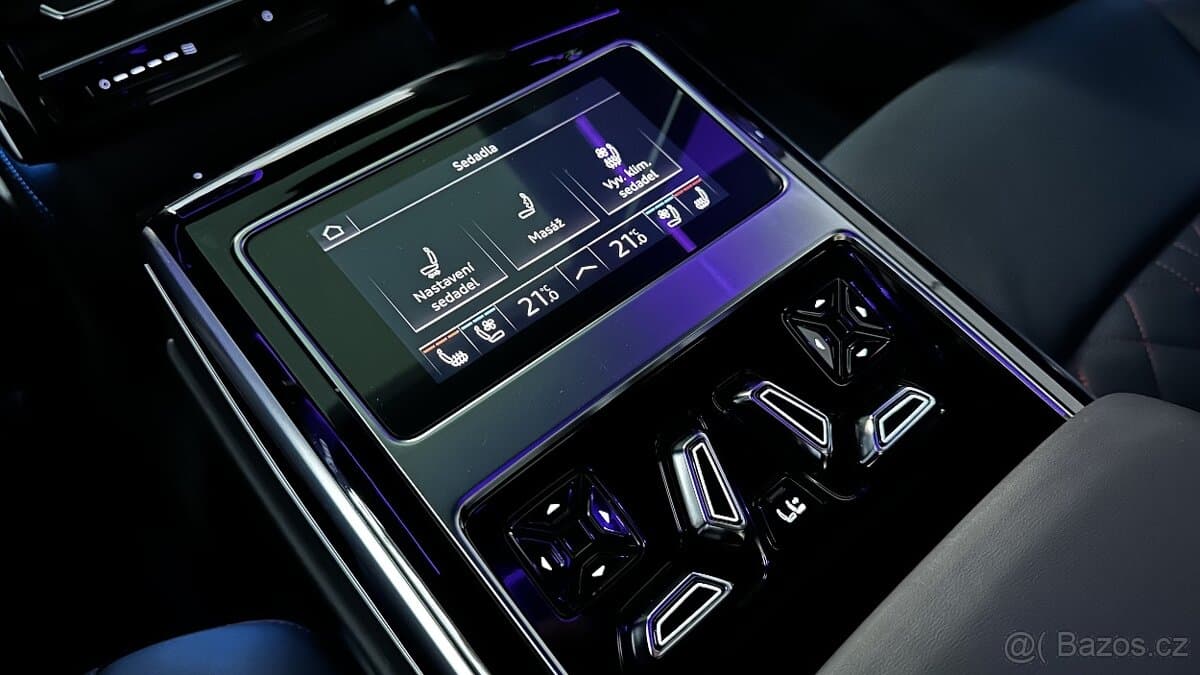 2022 Audi S8 - 11