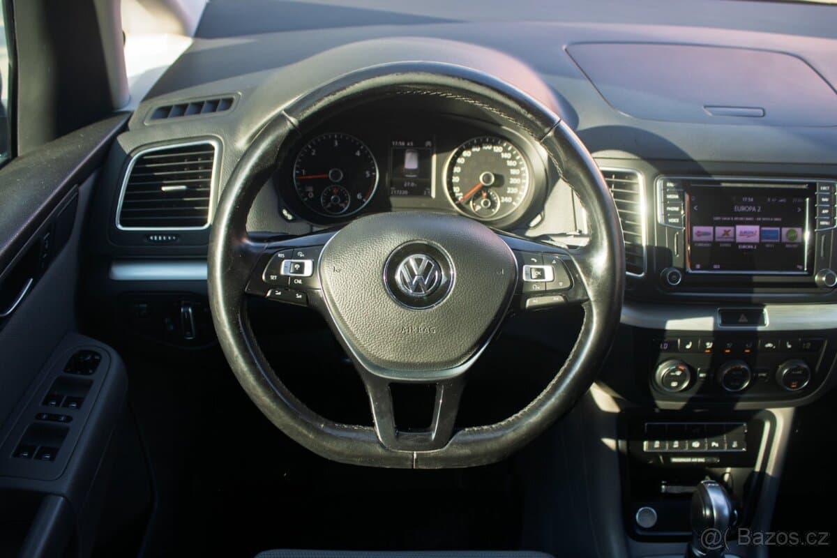 2017 Volkswagen SHARAN - 11