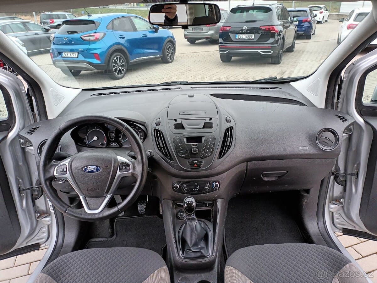 2015 Ford TOURNEO - 11