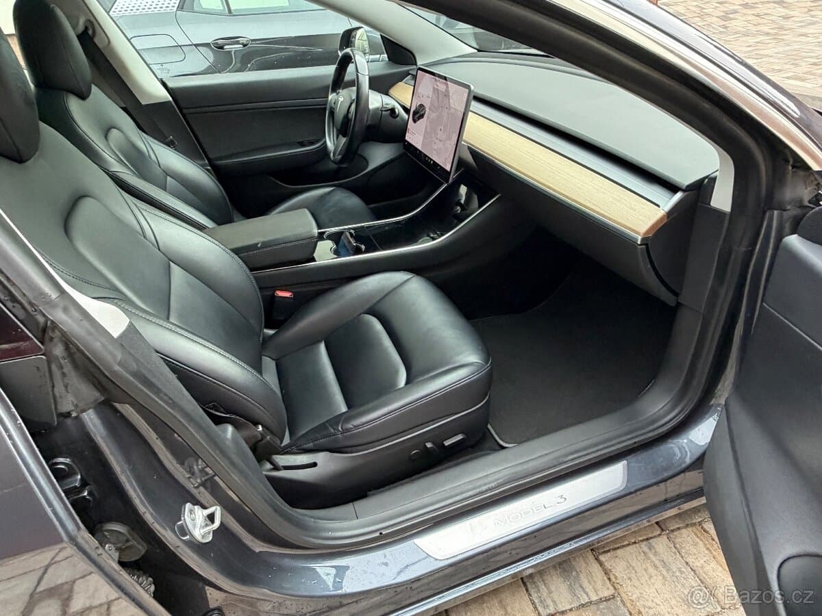 2019 Tesla MODEL 3 - 11