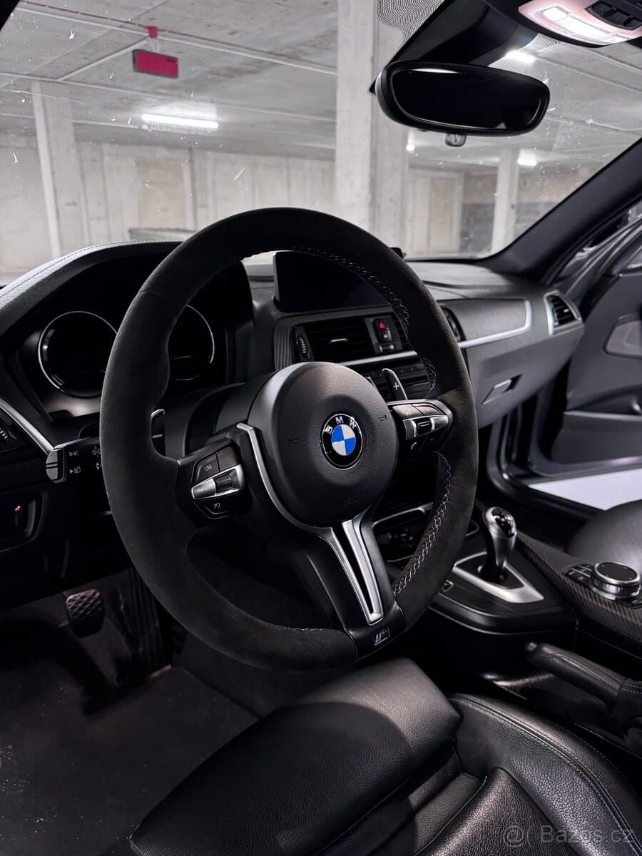 2018 BMW M2 - 11