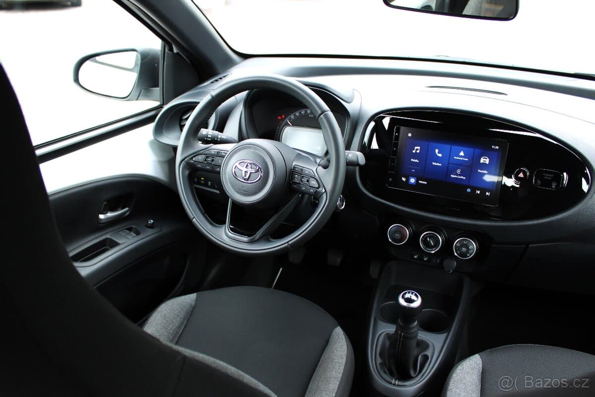 2024 Toyota AYGO - 11