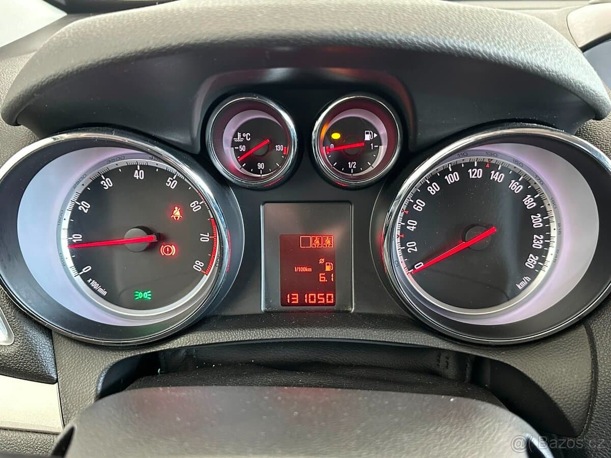 2015 Opel MOKKA - 11