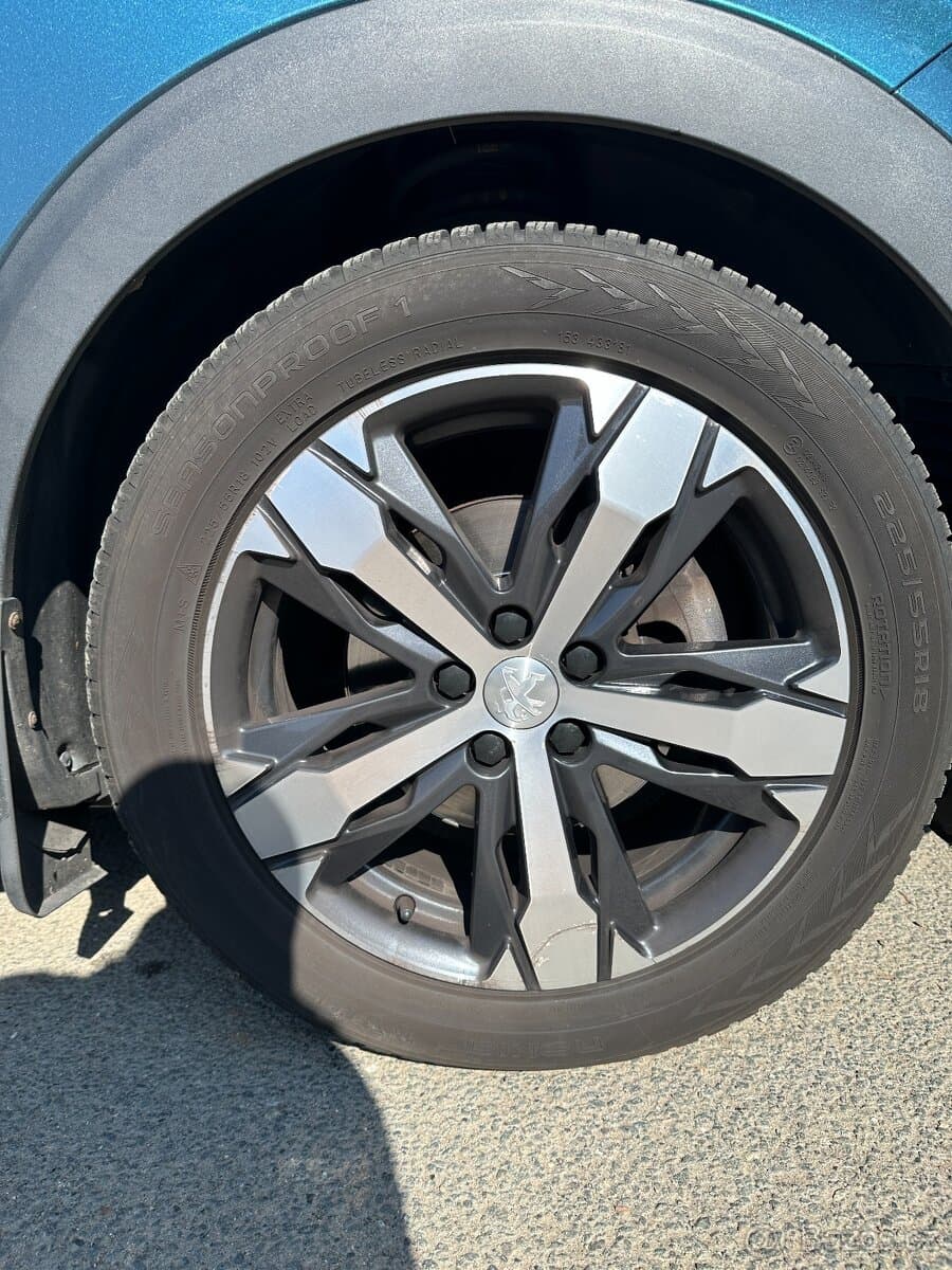 2018 Peugeot 5008 - 11