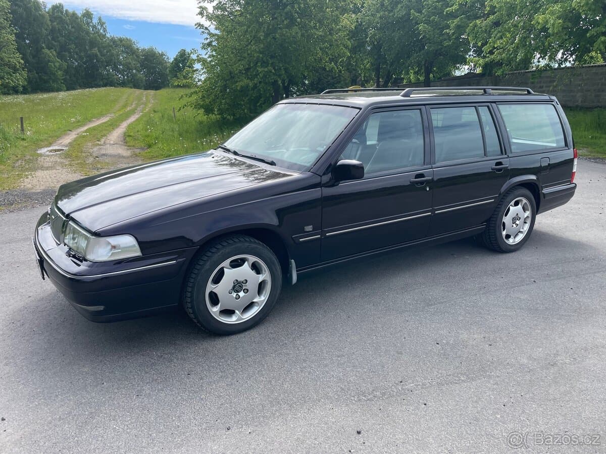 1997 Volvo V90 - 11