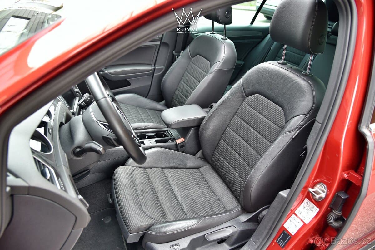 2015 Volkswagen GOLF - 11