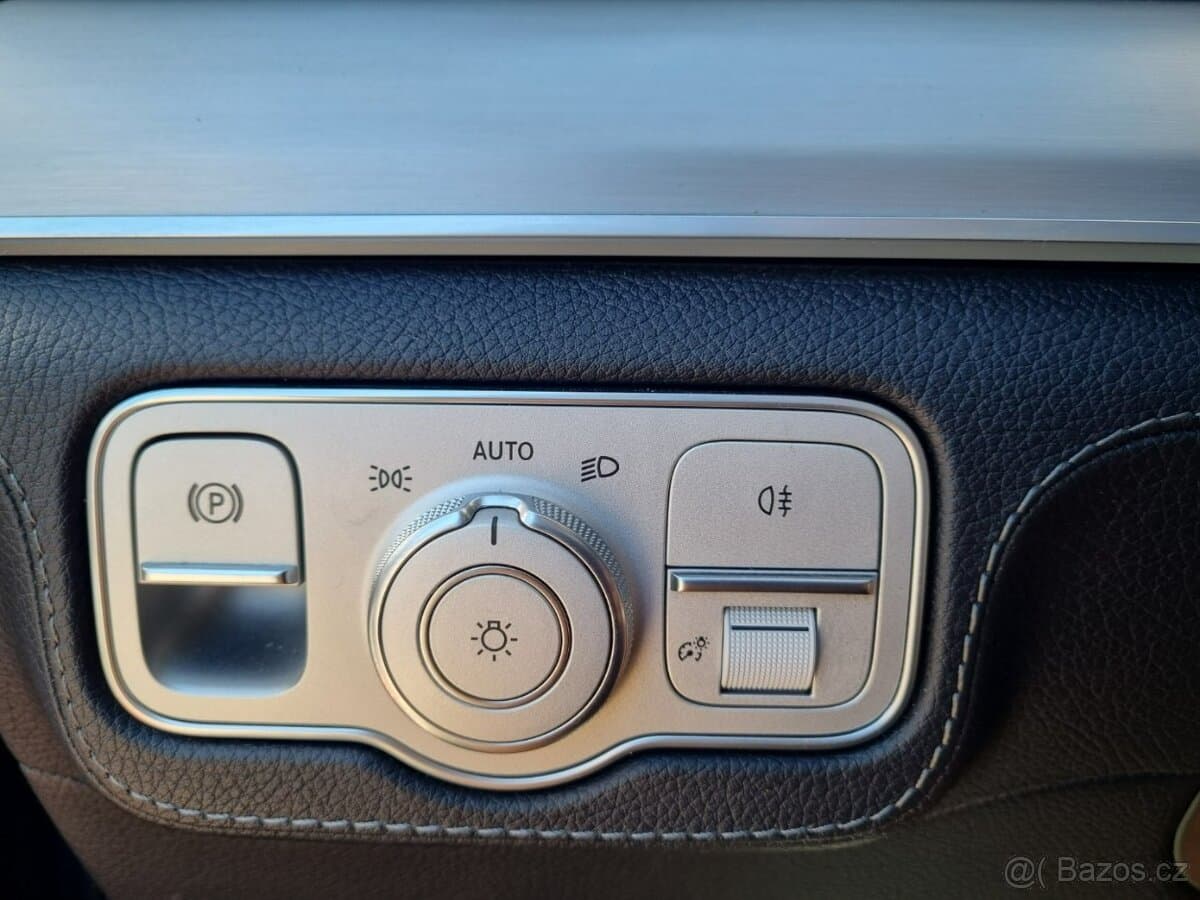 2024 Mercedes-Benz GL - 11