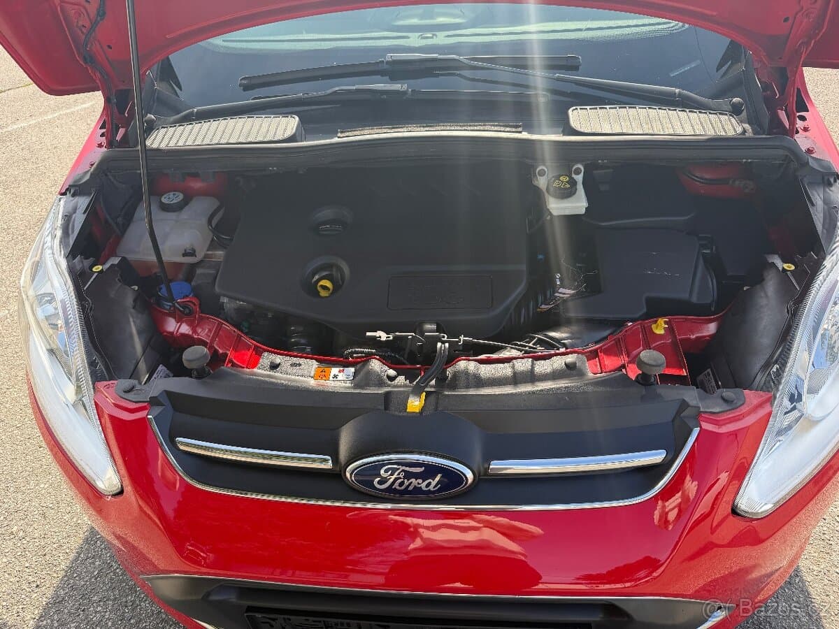 2012 Ford C-MAX - 11