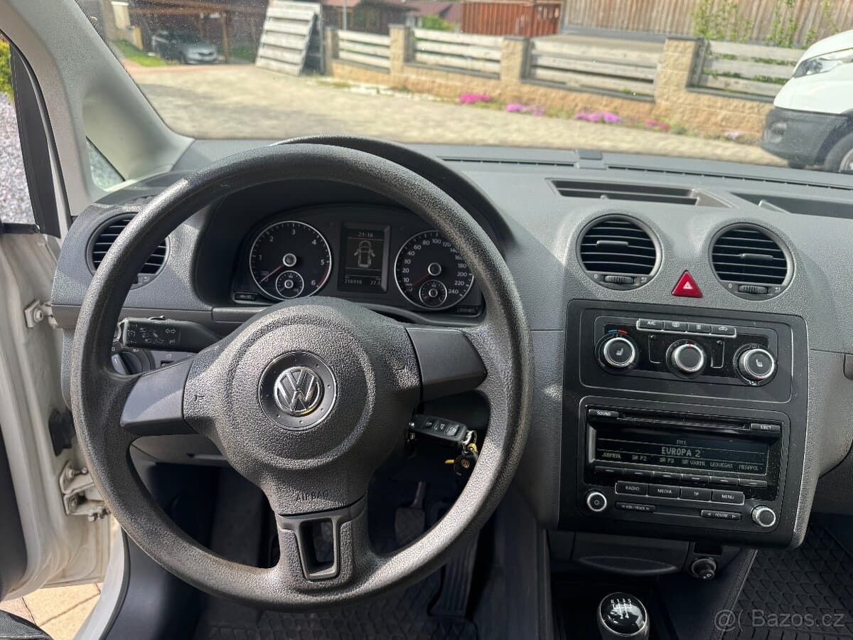 2014 Volkswagen CADDY - 11