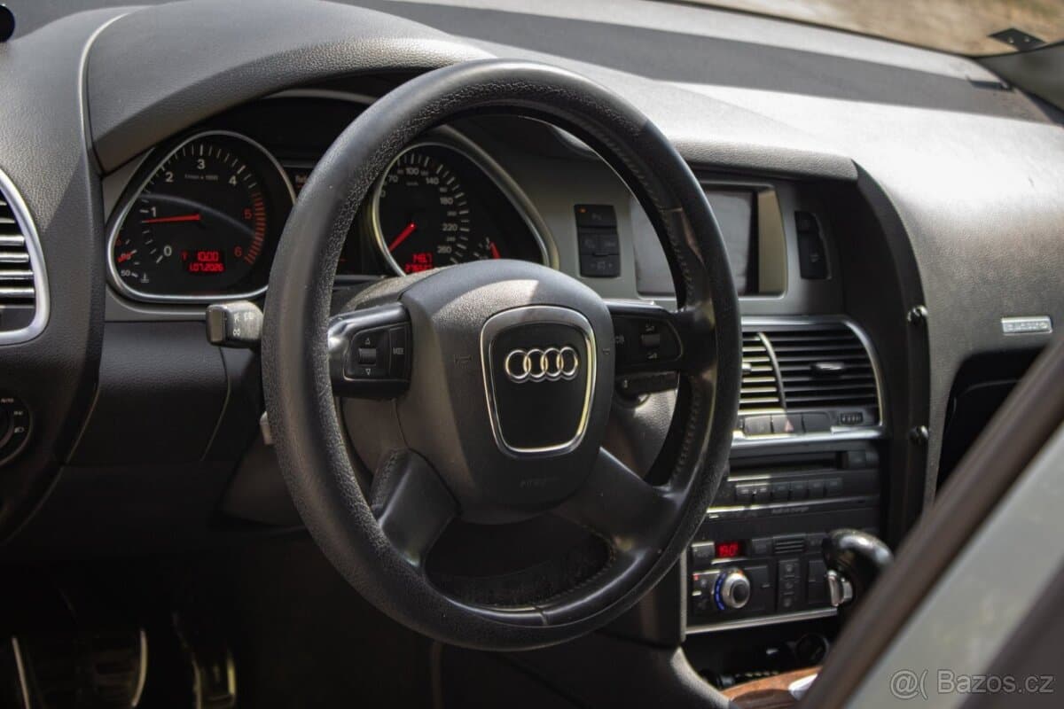 2006 Audi Q7 - 11