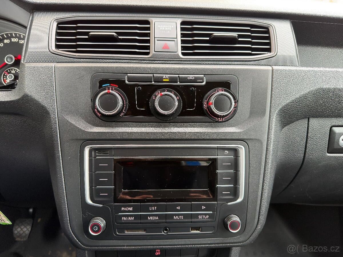 2016 Volkswagen CADDY - 11