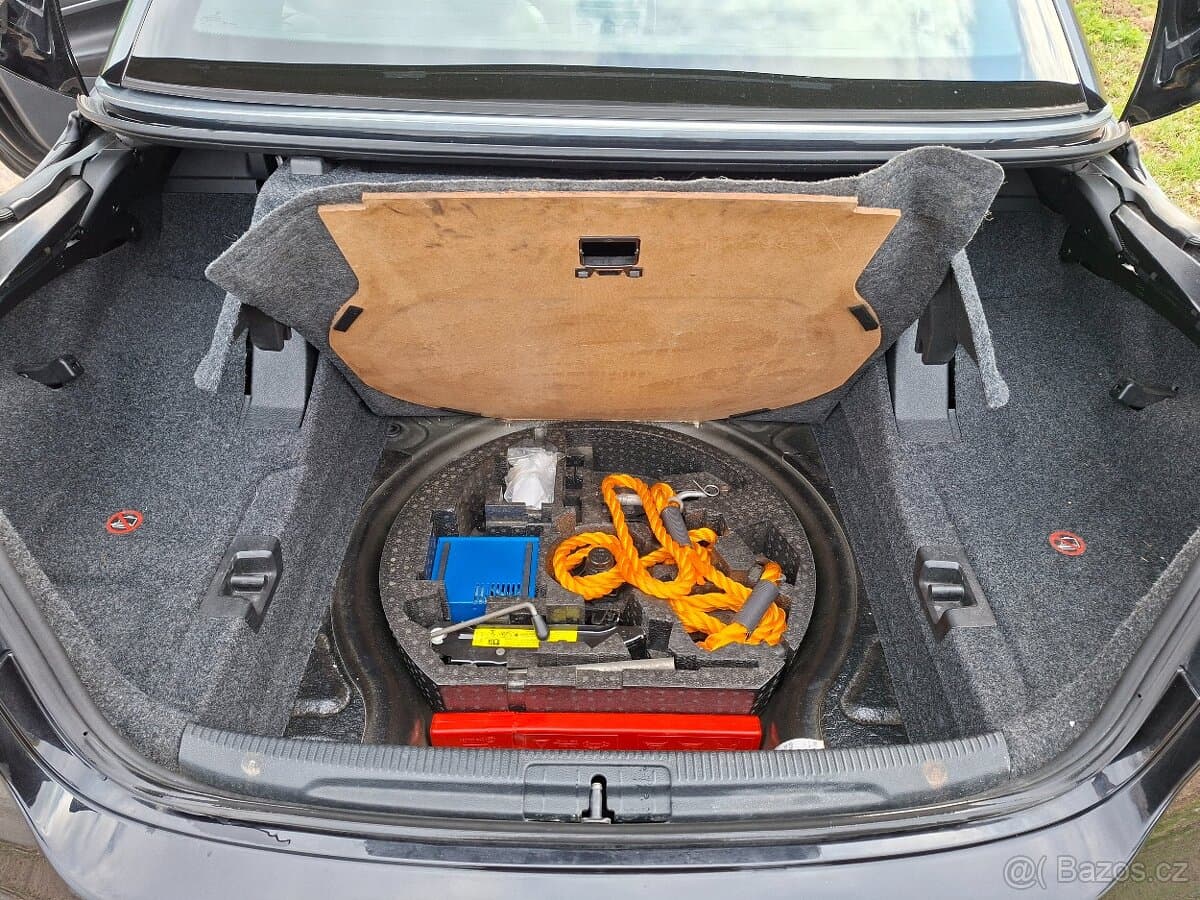 2006 Volkswagen EOS - 11