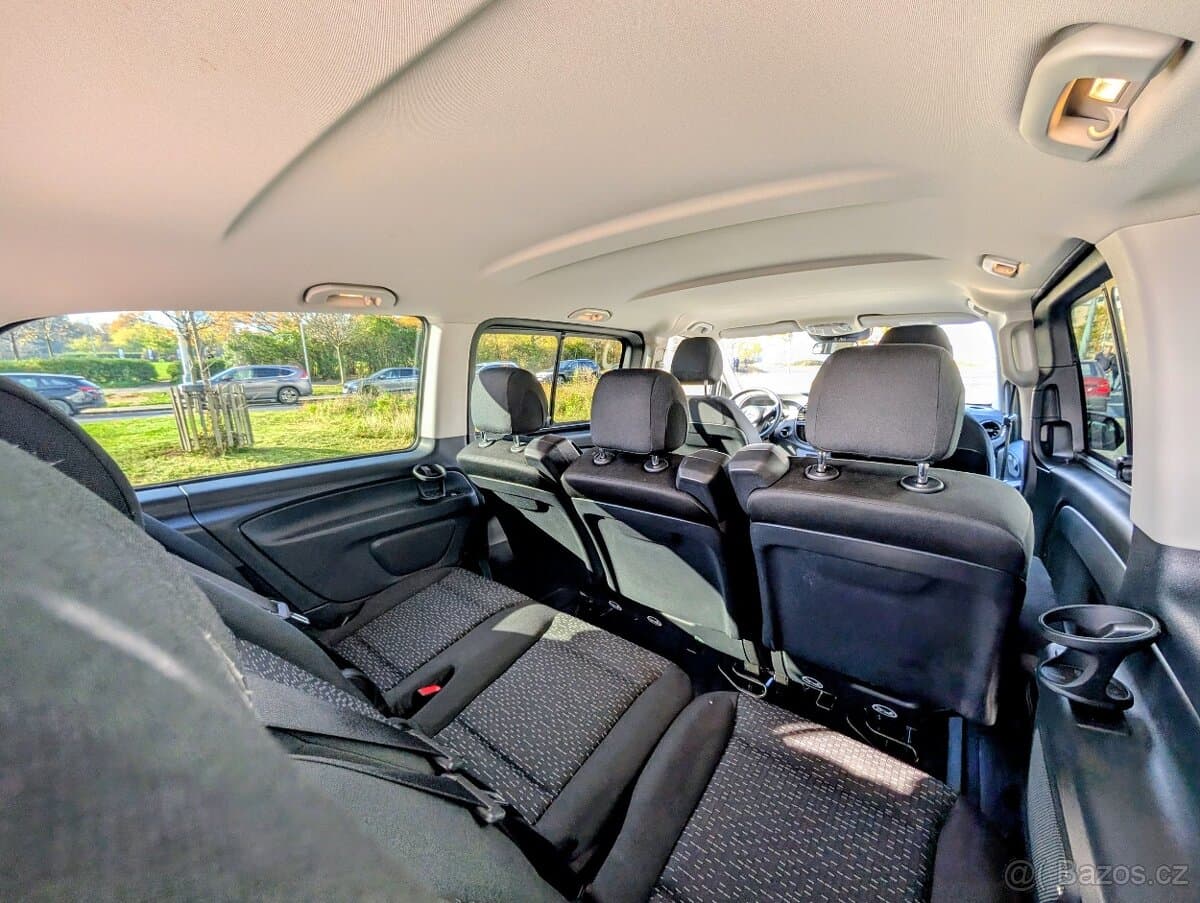 2021 Mercedes-Benz VITO - 11