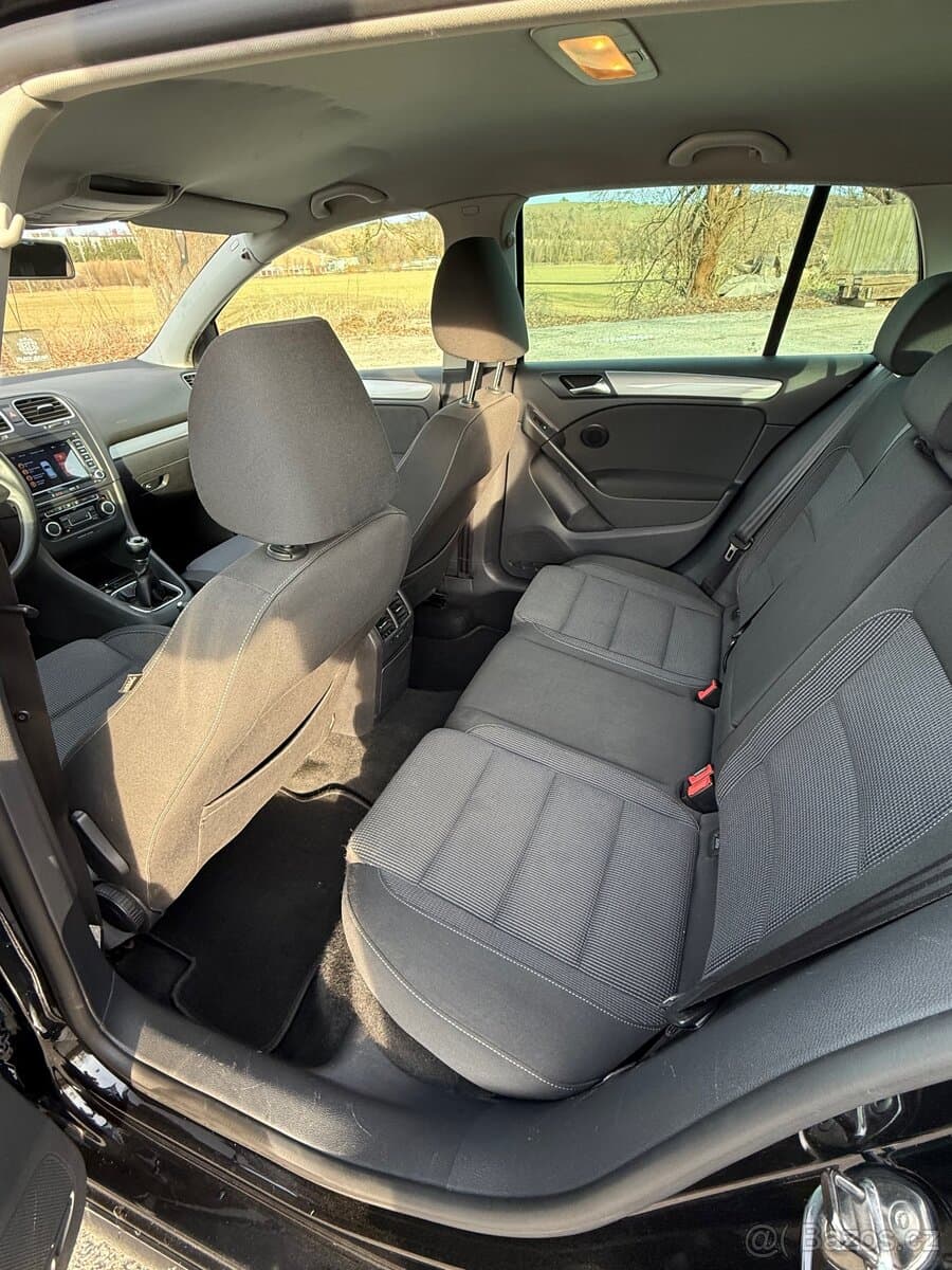 2012 Volkswagen GOLF - 11