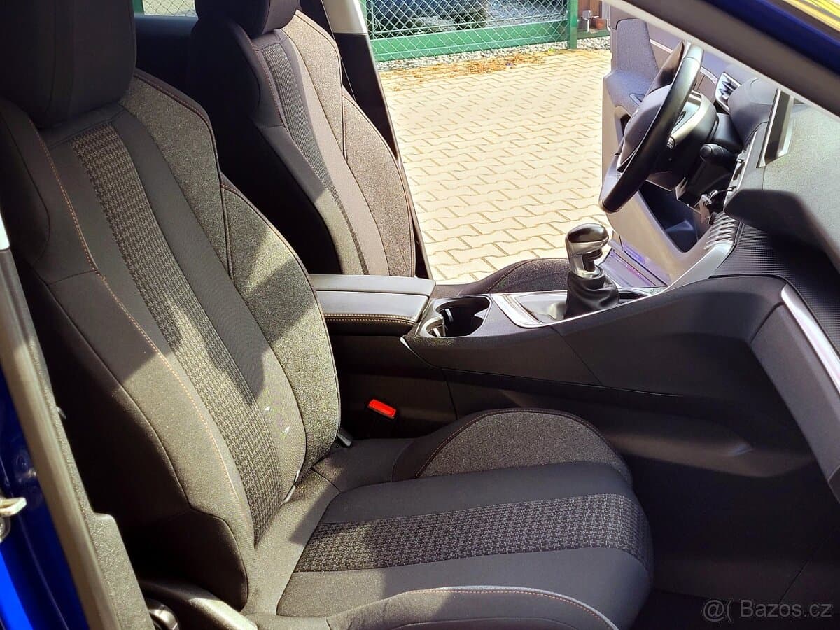 2019 Peugeot 3008 - 11