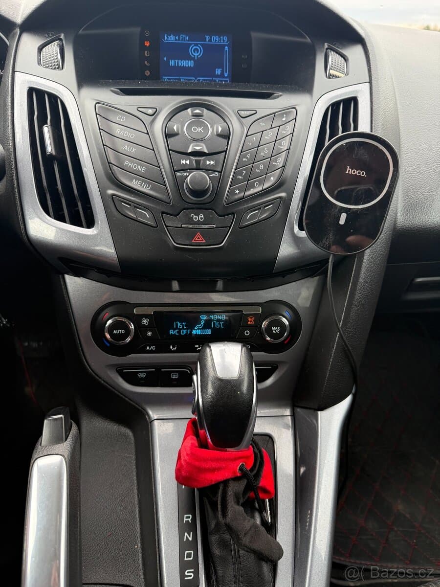 2011 Ford FOCUS - 11