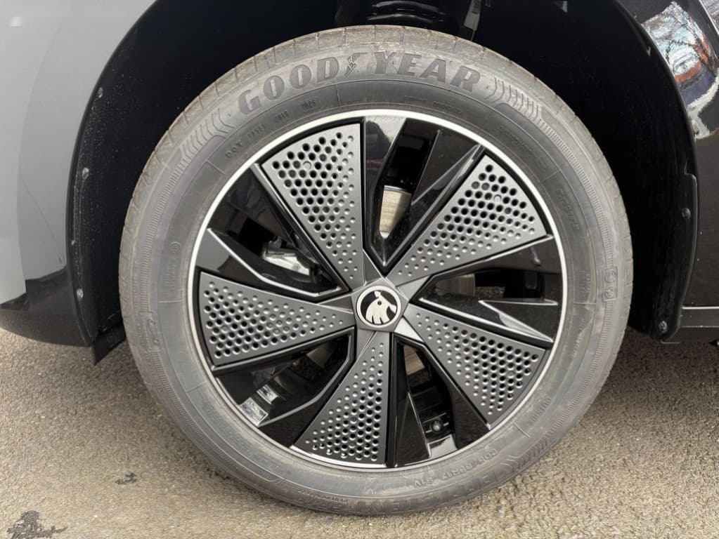 2025 Škoda KAMIQ - 11