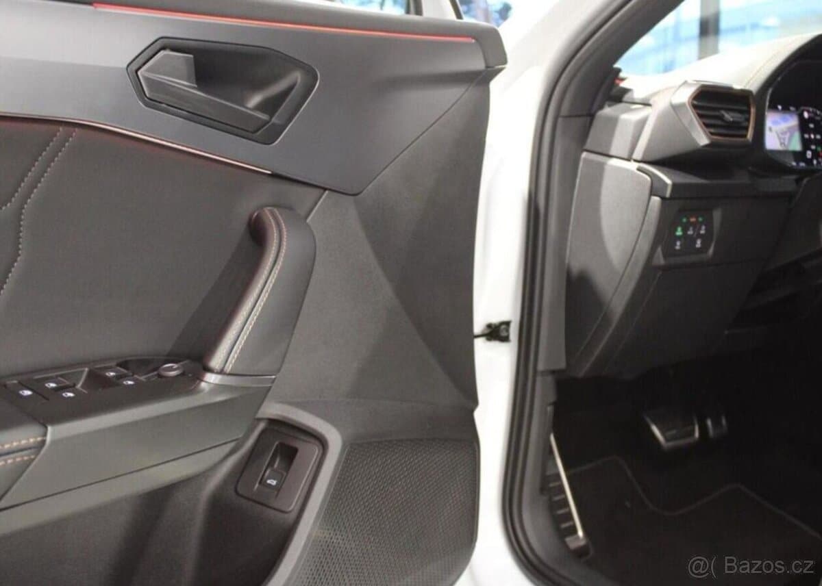 2023 Cupra FORMENTOR - 11