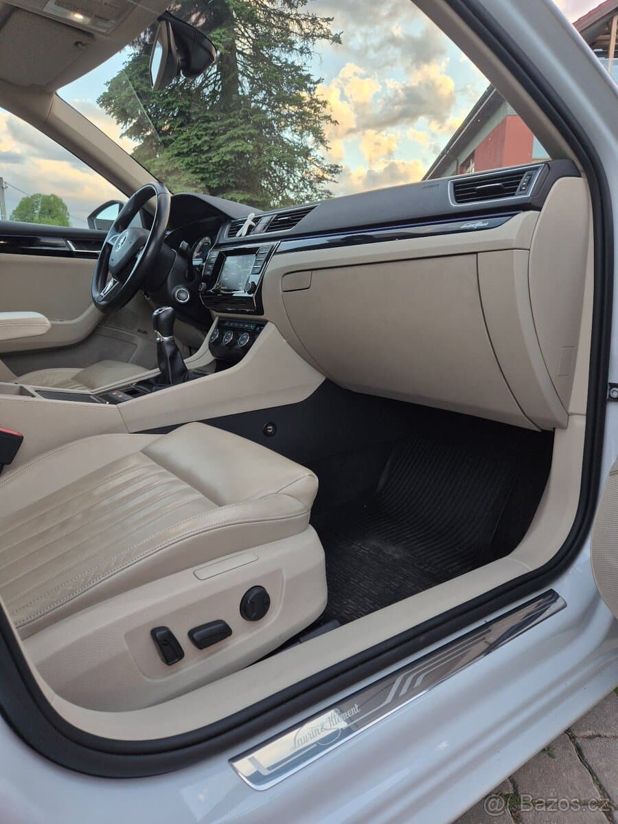 Škoda SUPERB - 11
