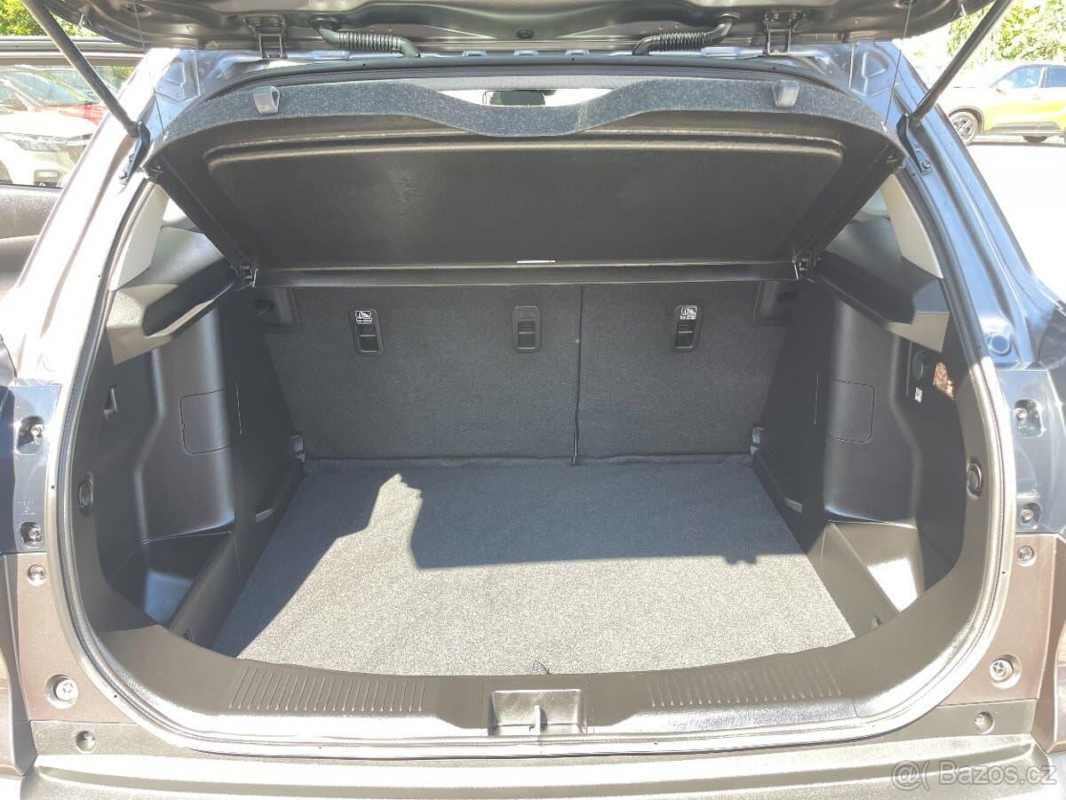 Suzuki S-CROSS - 11