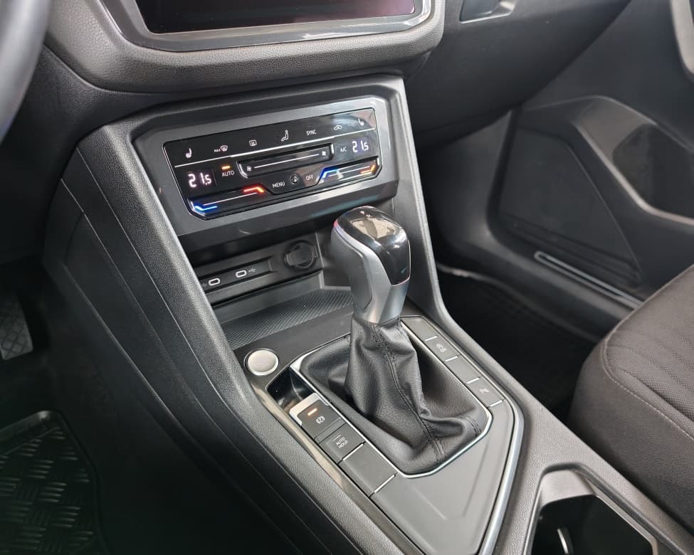 2022 Volkswagen TIGUAN - 11