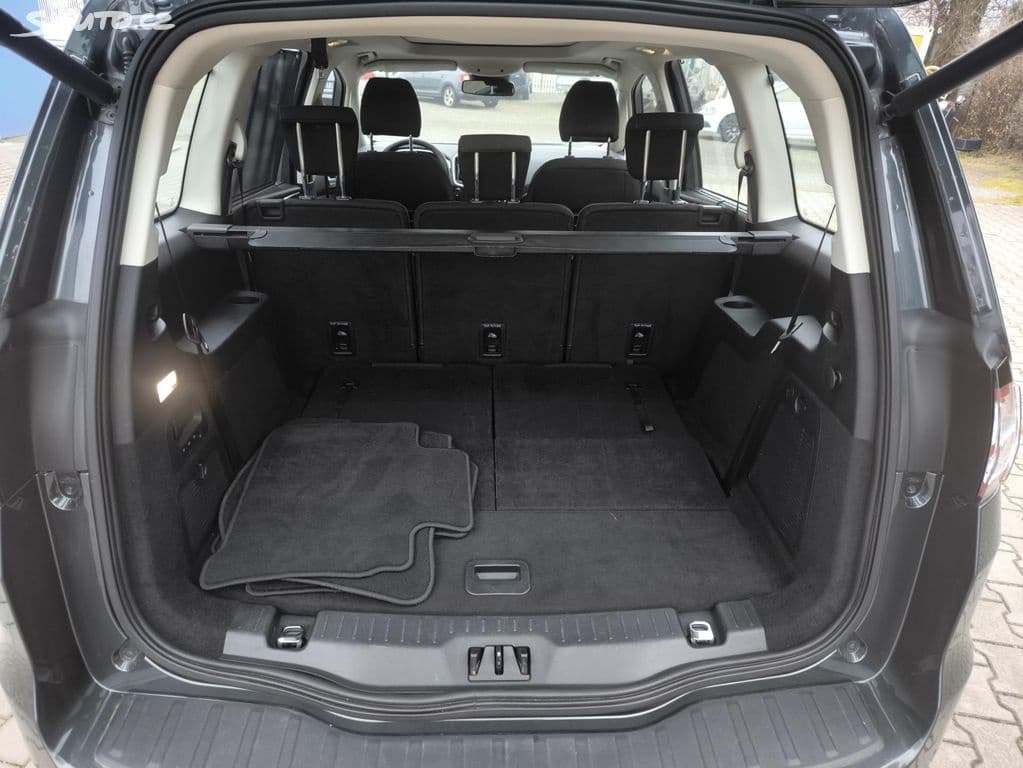 2019 Ford GALAXY - 11