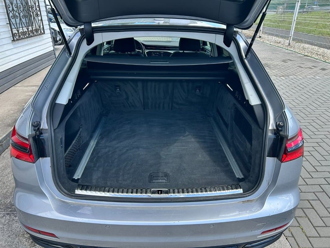 2021 Audi A6 - 11