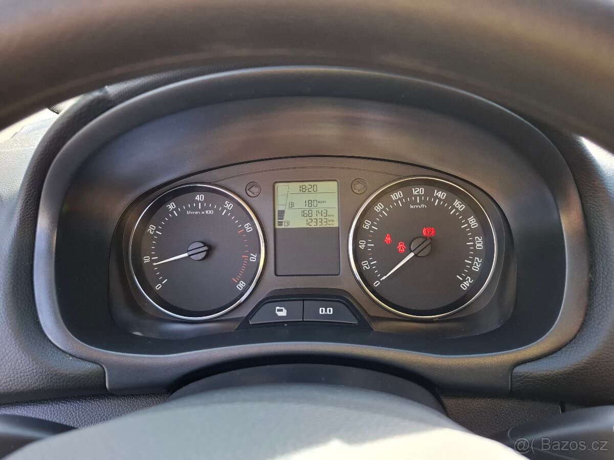 2013 Škoda FABIA - 11