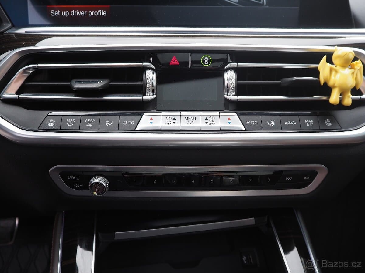 2019 BMW X5 - 11