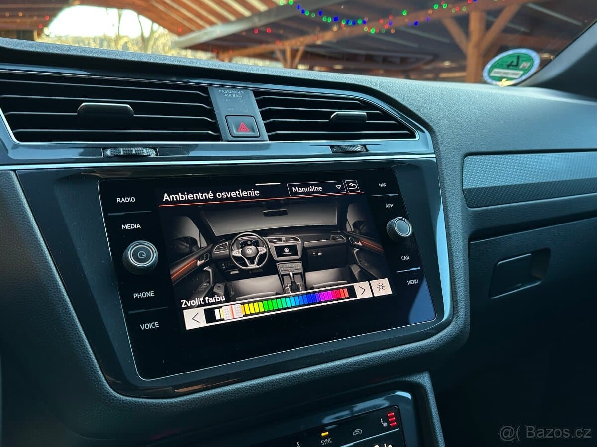 2022 Volkswagen TIGUAN - 11