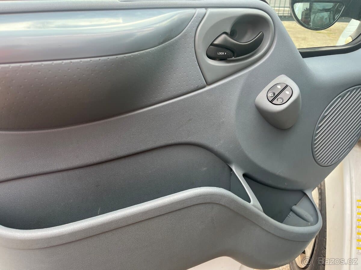 2013 Ford TRANSIT - 11