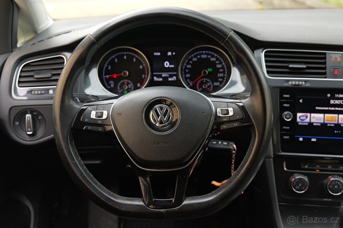 2020 Volkswagen GOLF - 11