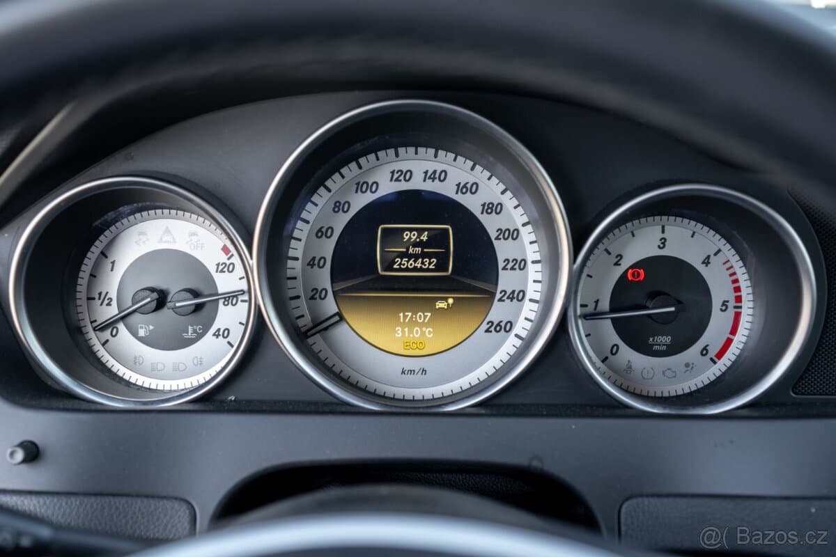 2011 Mercedes-Benz OSTATNÍ - 11
